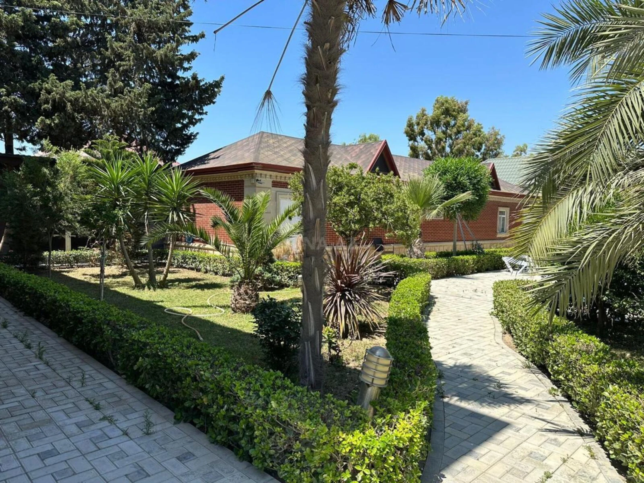 Kirayə verilir 5 otaqlı həyət evi 200 m²