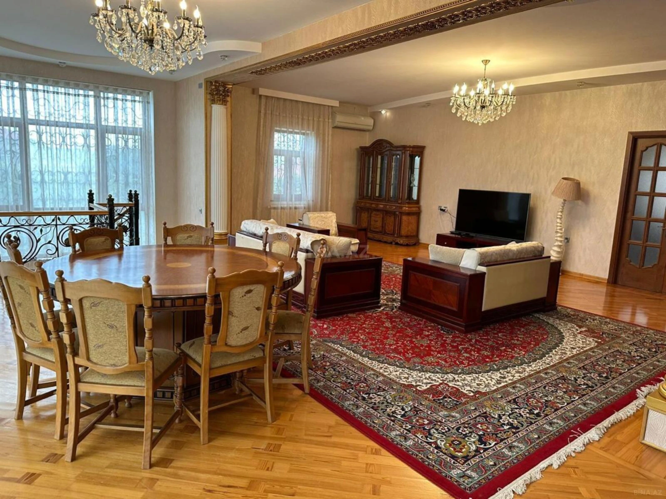 Kirayə verilir 5 otaqlı həyət evi 200 m²