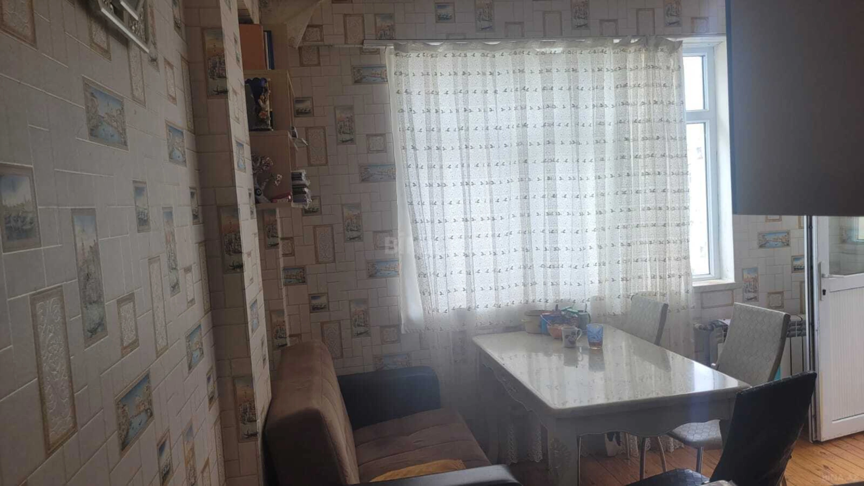 Satılır 3 otaqlı mənzil 100 m²