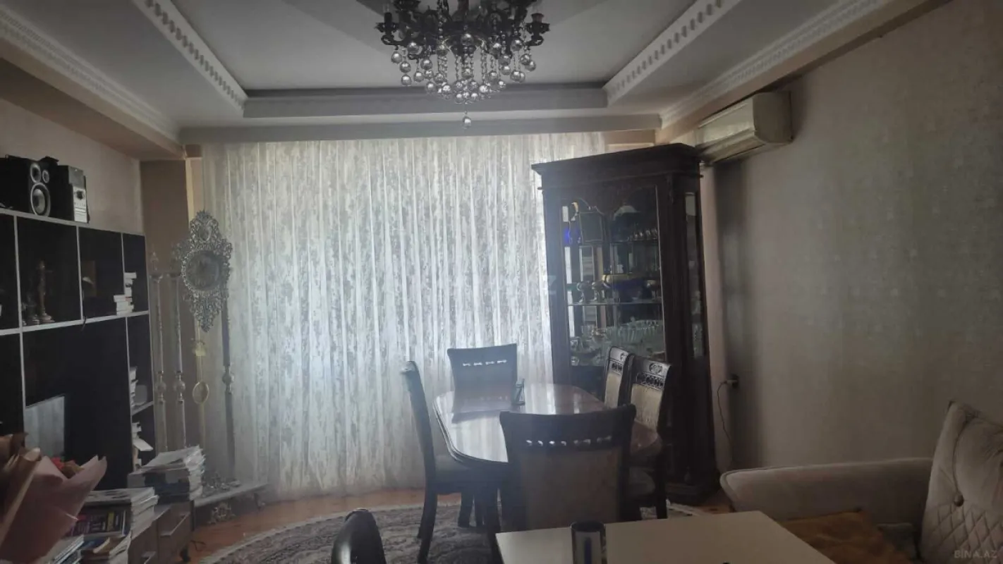 Satılır 3 otaqlı mənzil 100 m²