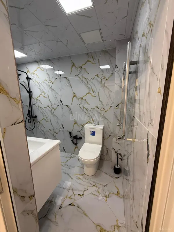 Satılır 2 otaqlı mənzil 65 m²