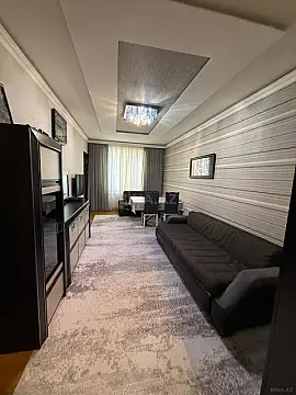 Satılır 3 otaqlı mənzil 76 m²