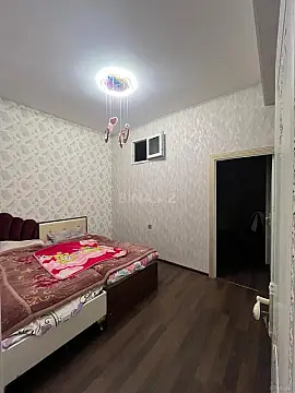 Satılır 4 otaqlı mənzil 92 m²