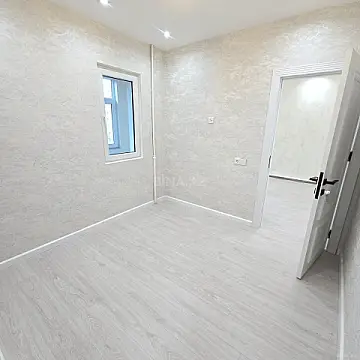 Satılır 2 otaqlı mənzil 34 m²