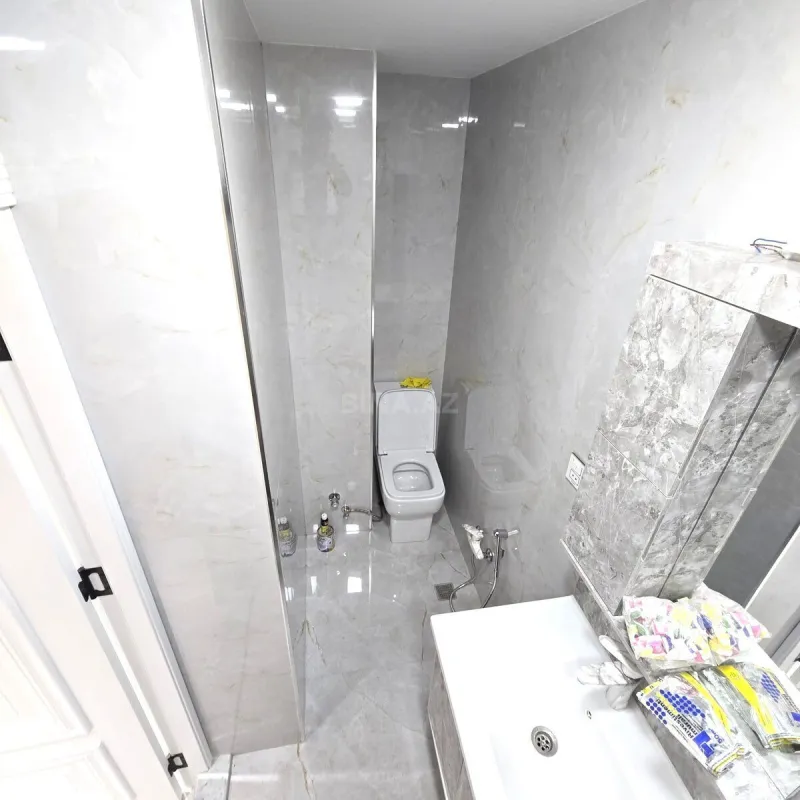 Satılır 2 otaqlı mənzil 34 m²