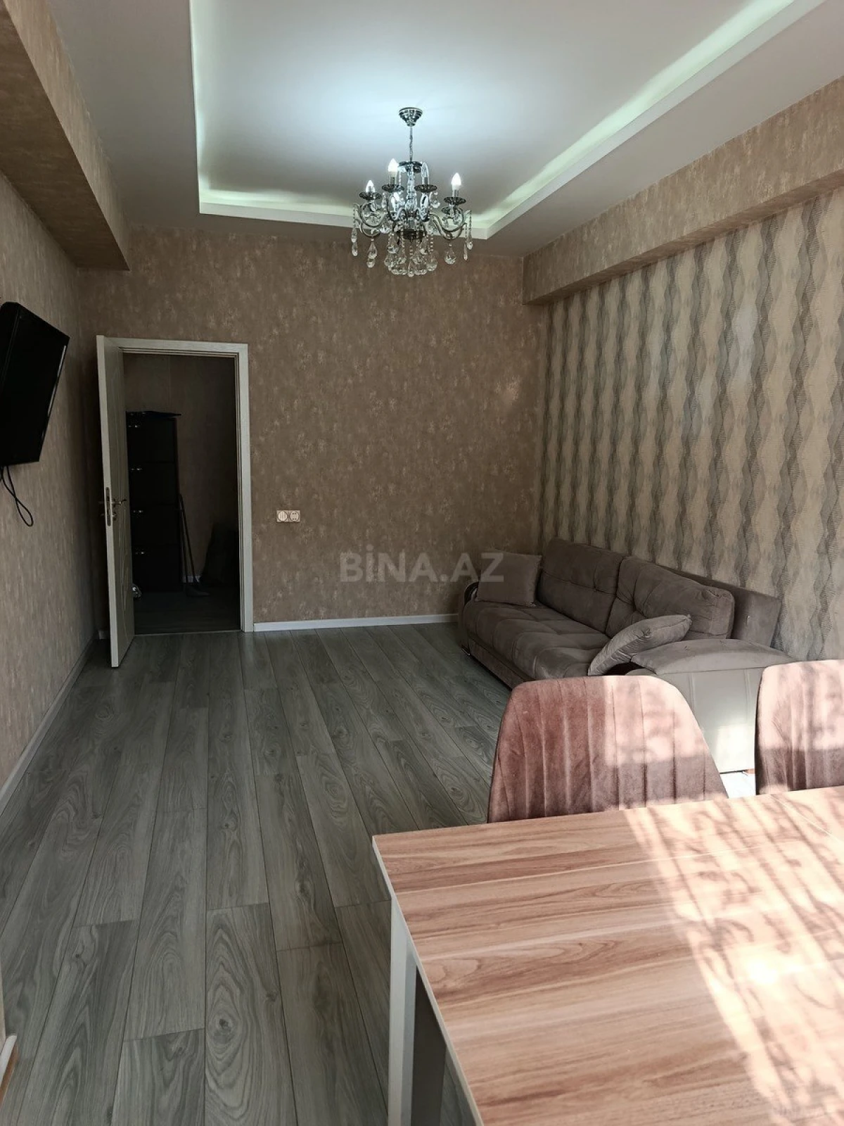 Kirayə verilir 3 otaqlı mənzil 110 m²