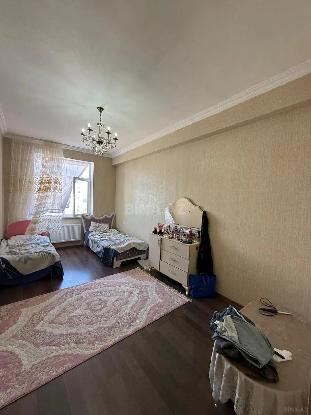 Kirayə verilir 4 otaqlı mənzil 114 m²