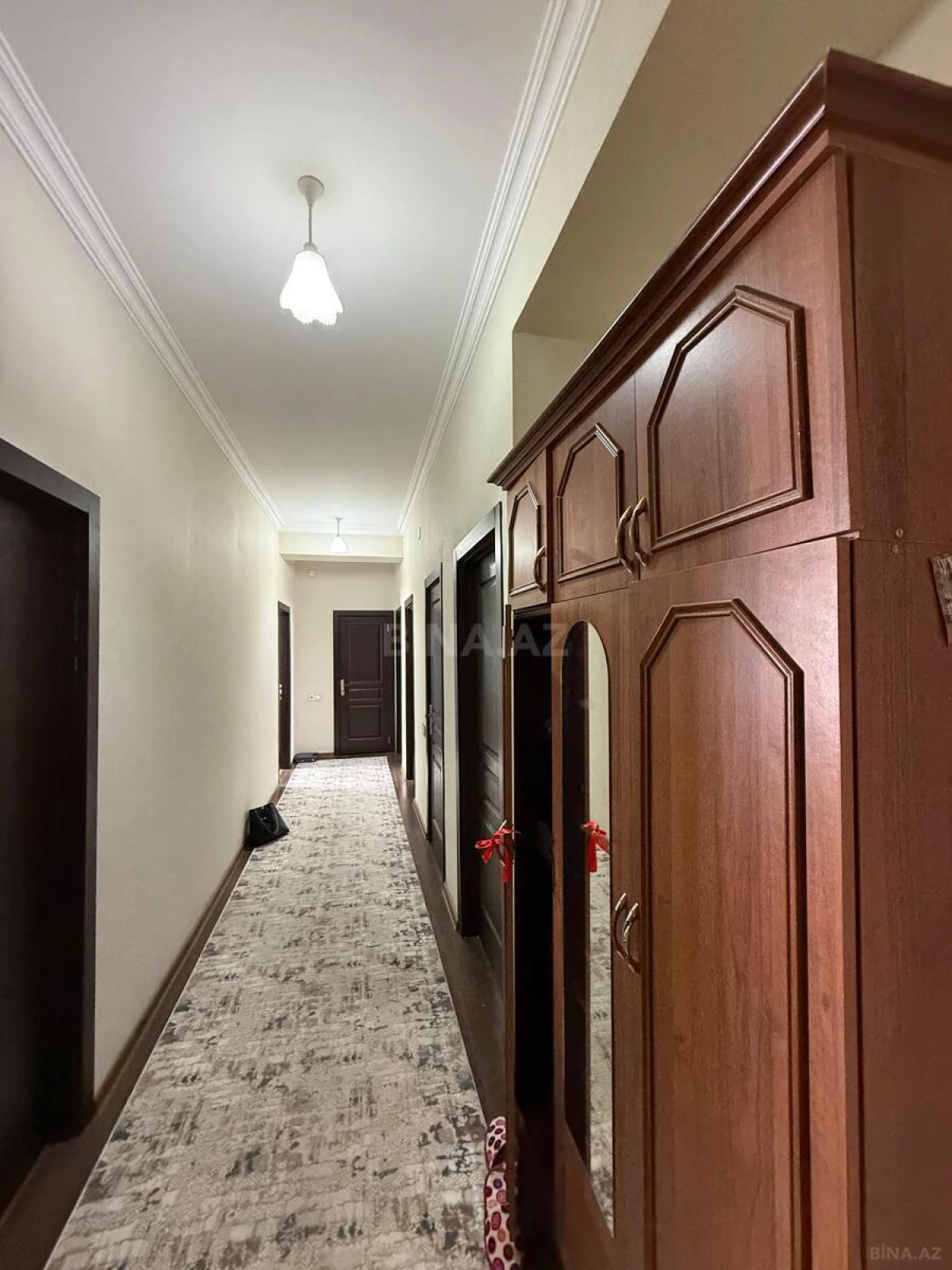 Kirayə verilir 4 otaqlı mənzil 114 m²