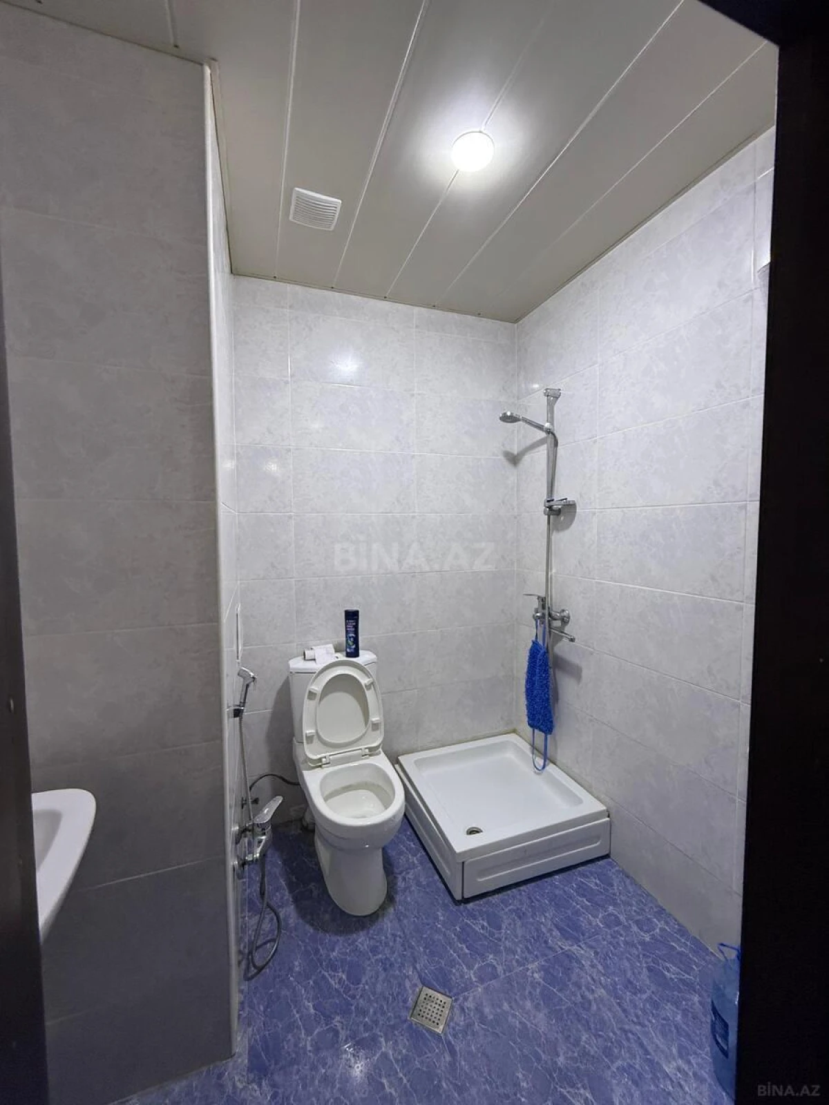 Kirayə verilir 4 otaqlı mənzil 114 m²