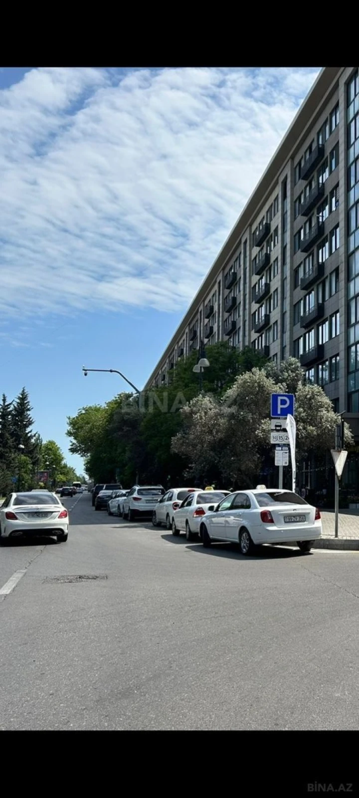 Satılır 2 otaqlı mənzil 68 m²