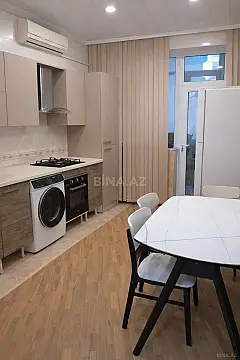 Satılır 2 otaqlı mənzil 80 m²