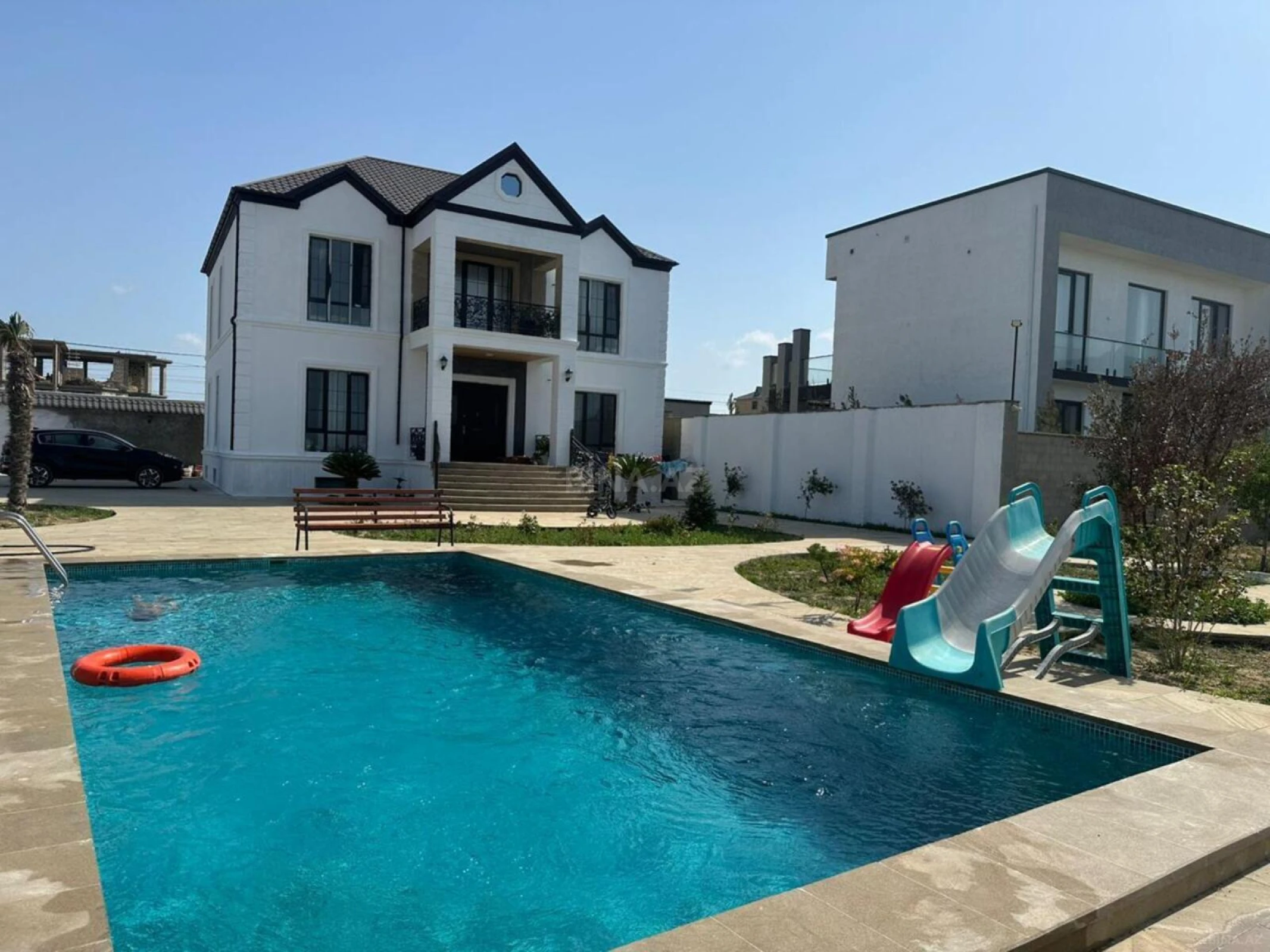 Kirayə verilir 5 otaqlı həyət evi 200 m²