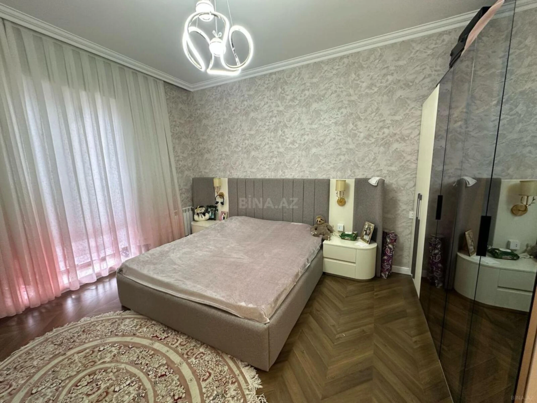 Kirayə verilir 5 otaqlı həyət evi 200 m²