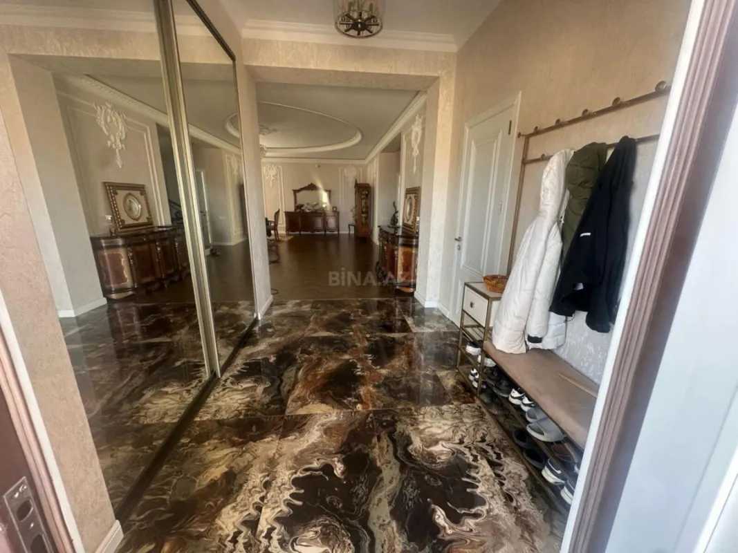 Kirayə verilir 5 otaqlı həyət evi 200 m²