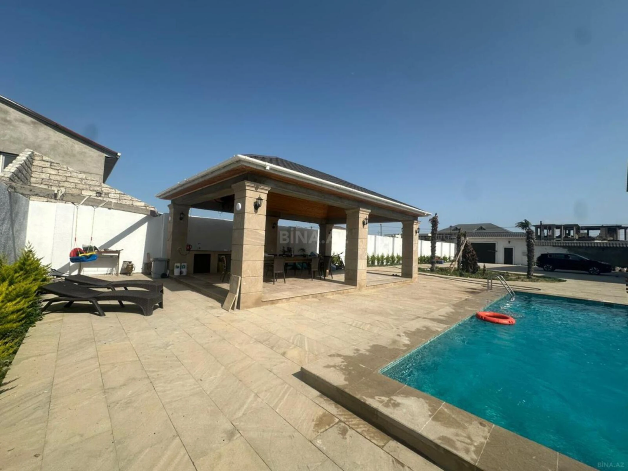 Kirayə verilir 5 otaqlı həyət evi 200 m²