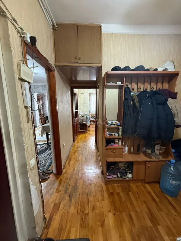 Satılır 2 otaqlı mənzil 60 m²