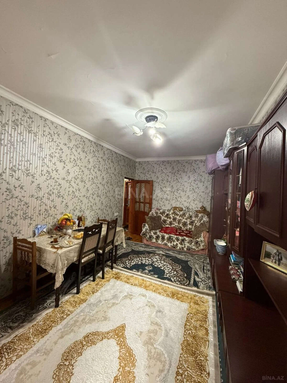 Satılır 2 otaqlı mənzil 60 m²