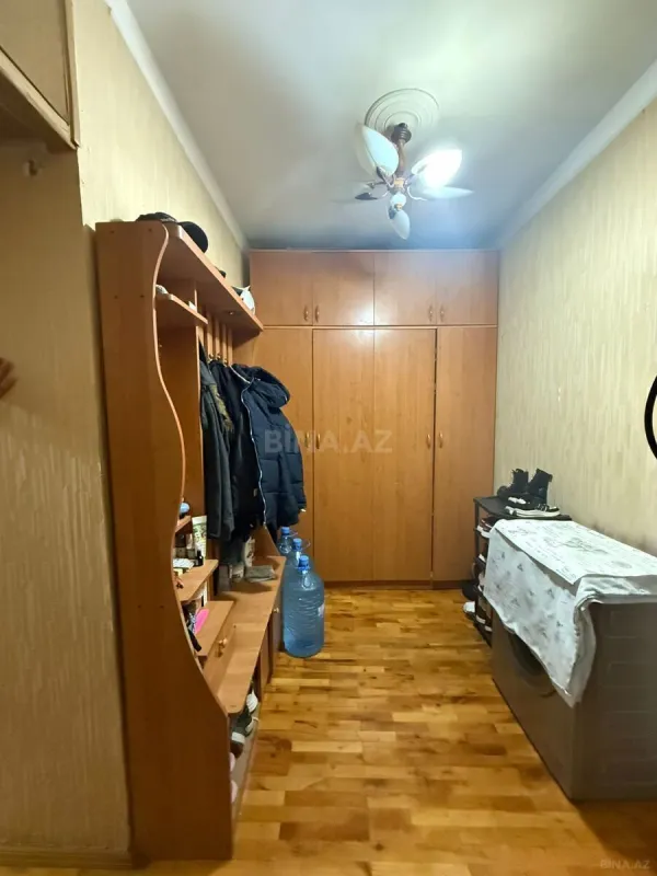 Satılır 2 otaqlı mənzil 60 m²