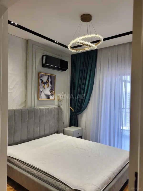 Kirayə verilir 2 otaqlı mənzil 70 m²
