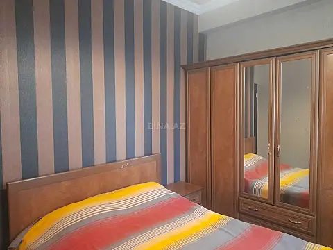 Kirayə verilir 2 otaqlı mənzil 65 m²