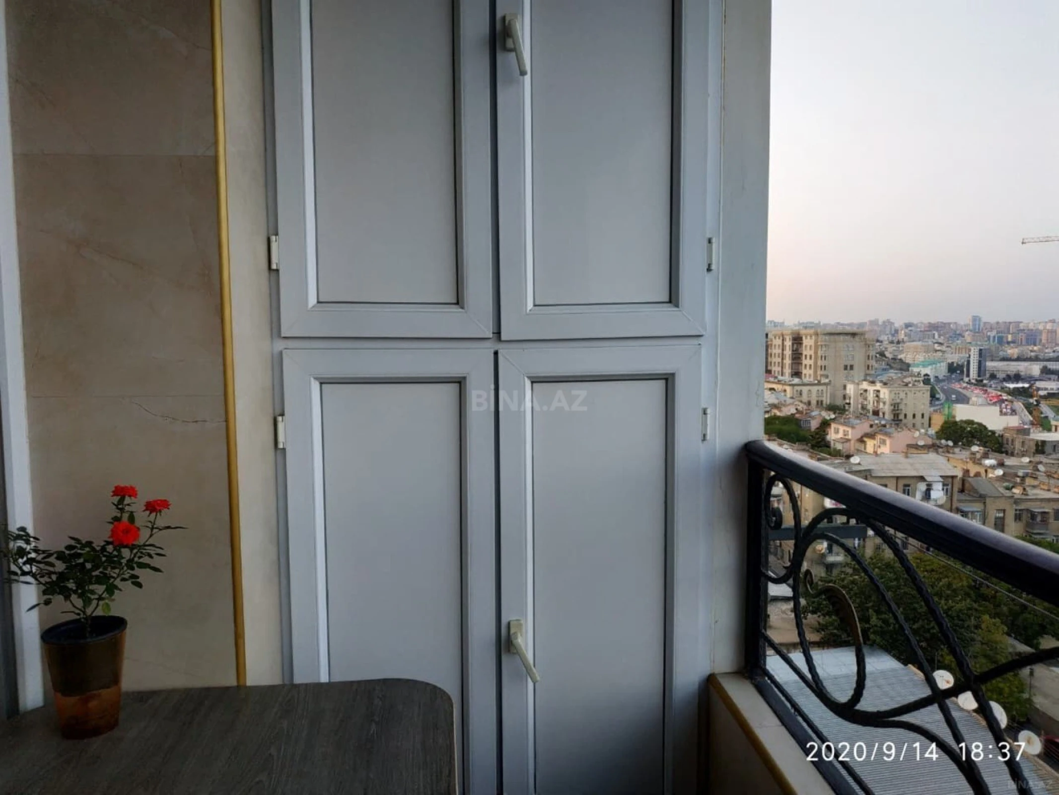 Satılır 3 otaqlı mənzil 80 m²