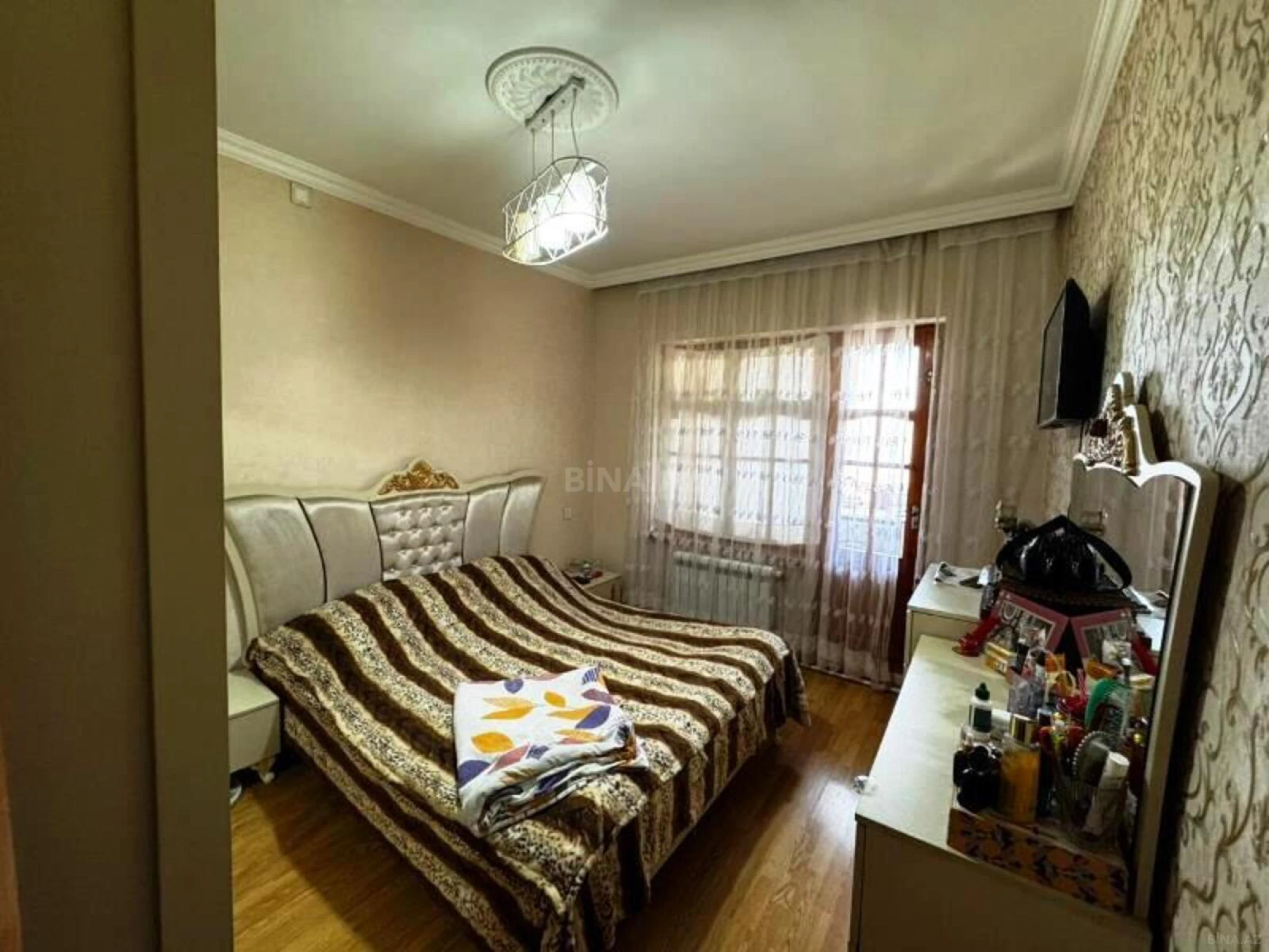 Satılır 3 otaqlı mənzil 60 m²