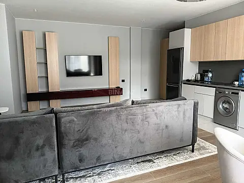 Kirayə verilir 2 otaqlı mənzil 103 m²