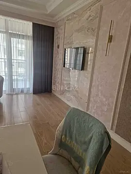 Kirayə verilir 2 otaqlı mənzil 112 m²