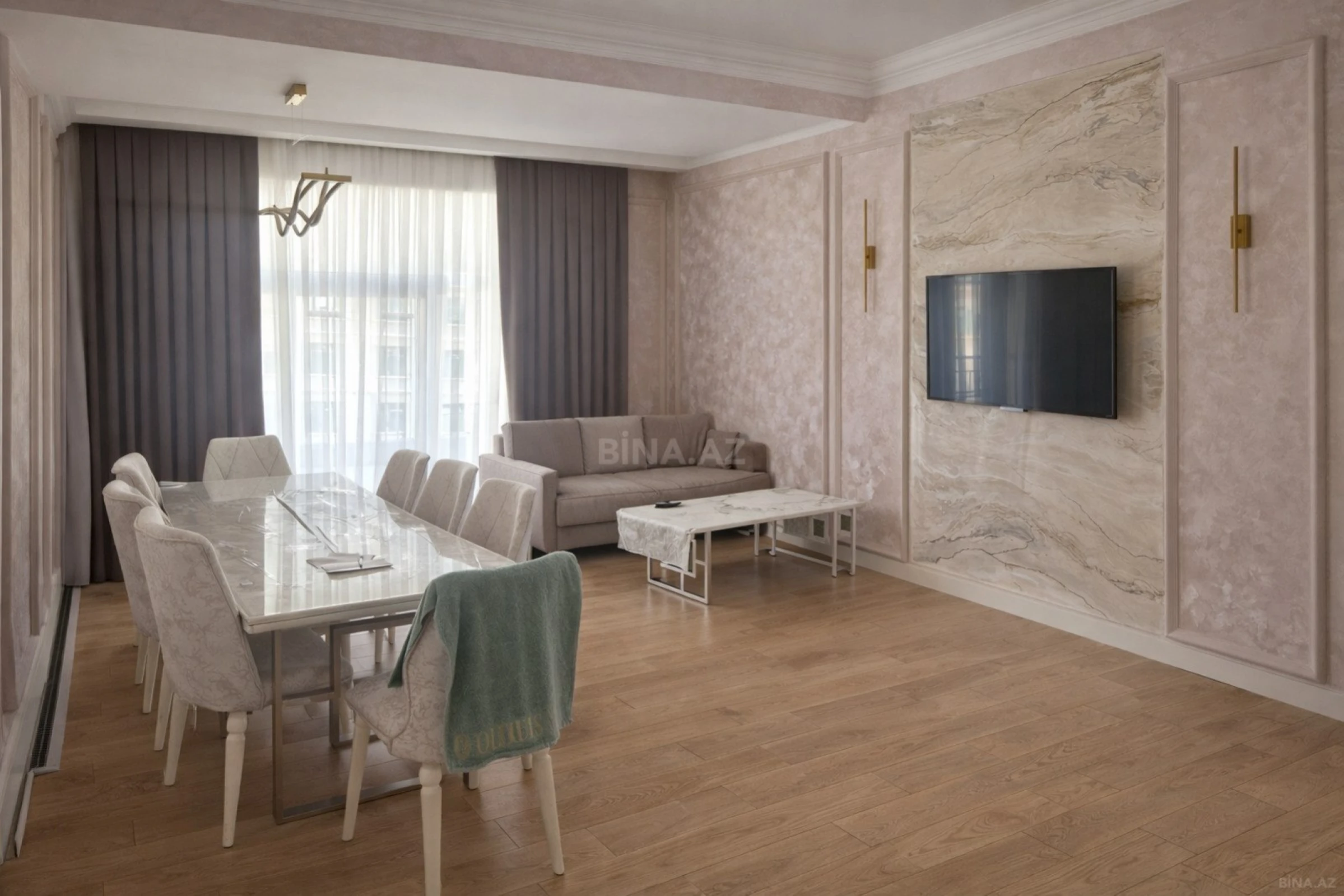 Kirayə verilir 2 otaqlı mənzil 112 m²