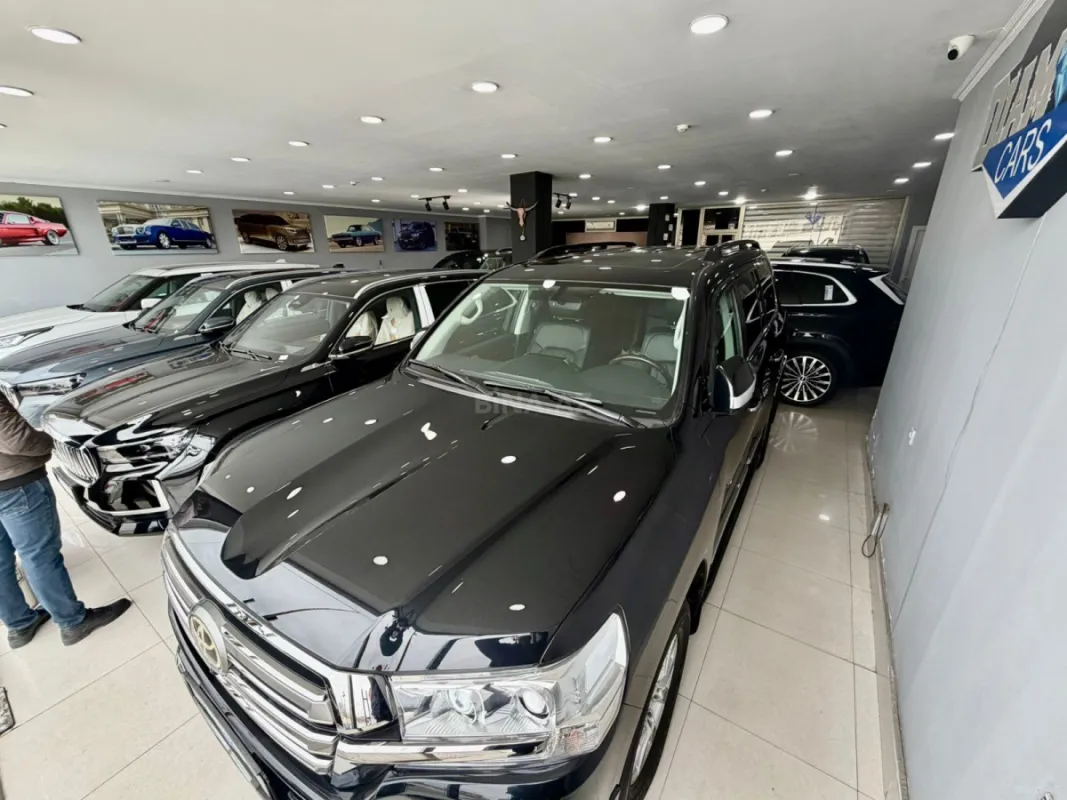 Kirayə verilir obyekt 300 m²