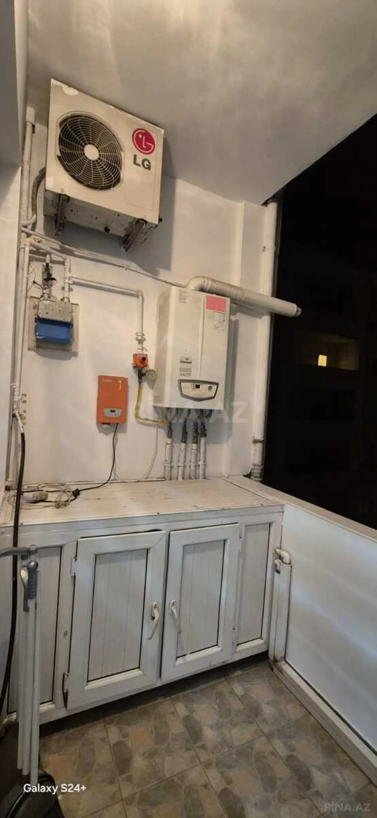 Kirayə verilir 3 otaqlı mənzil 135 m²