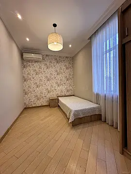 Satılır 2 otaqlı mənzil 45 m²