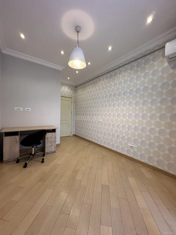 Satılır 2 otaqlı mənzil 45 m²