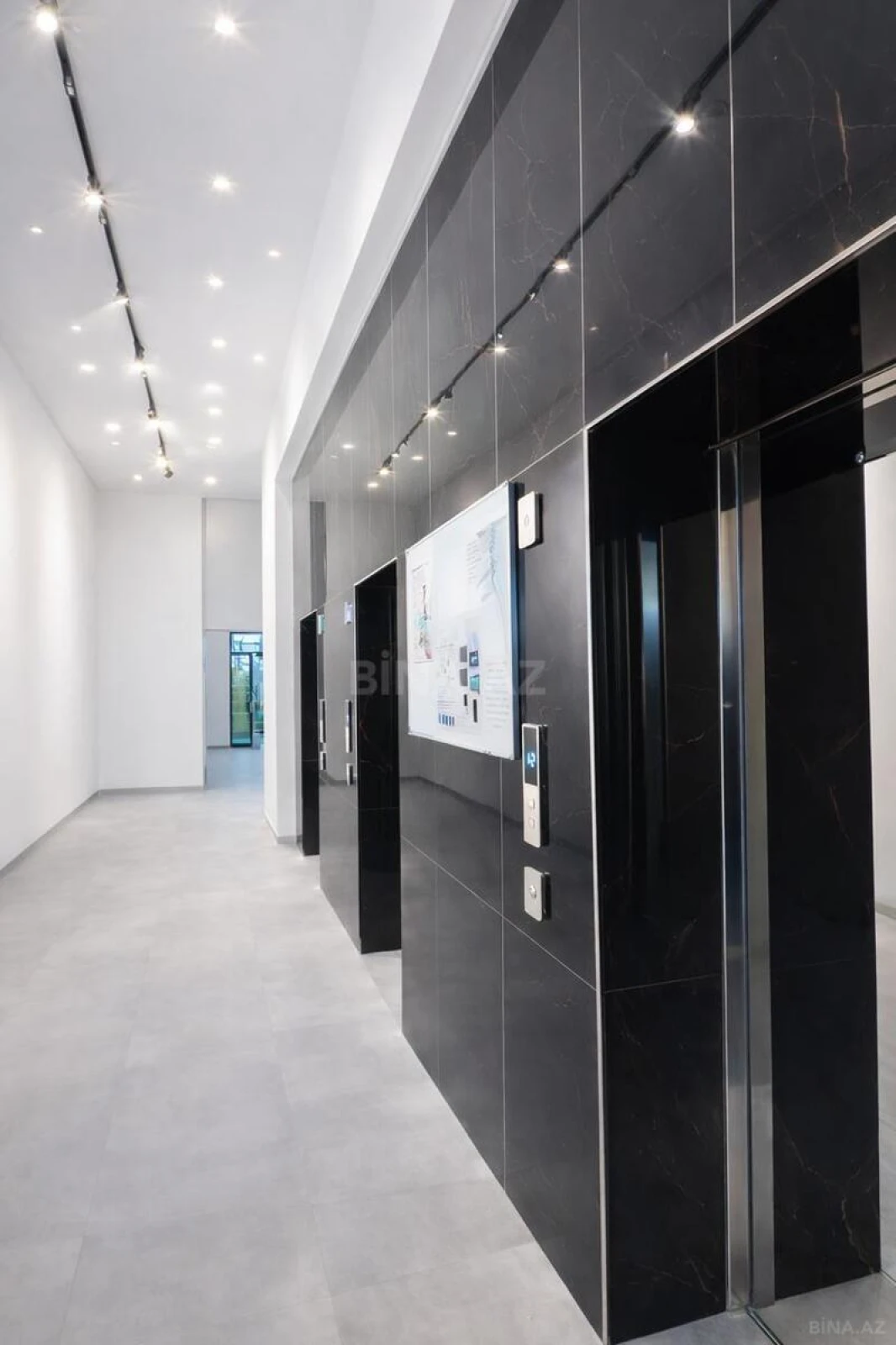 Satılır 2 otaqlı mənzil 70 m²