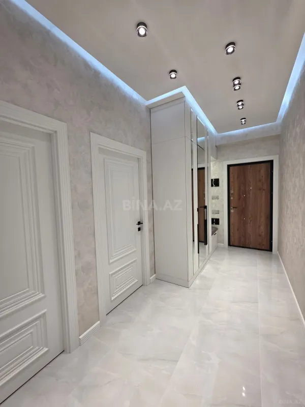 Satılır 2 otaqlı mənzil 55 m²