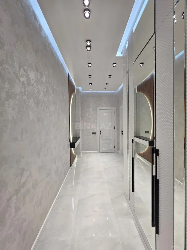 Satılır 2 otaqlı mənzil 55 m²