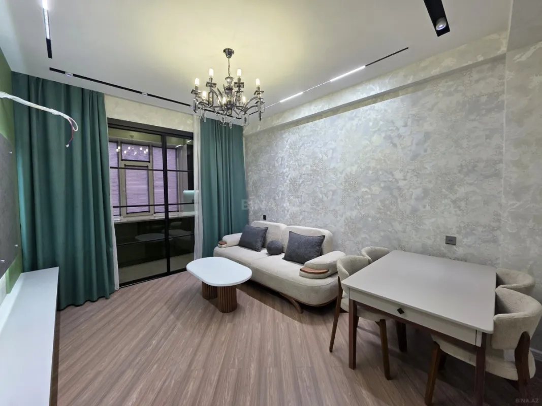 Satılır 2 otaqlı mənzil 55 m²