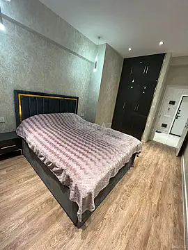 Kirayə verilir 2 otaqlı mənzil 65 m²