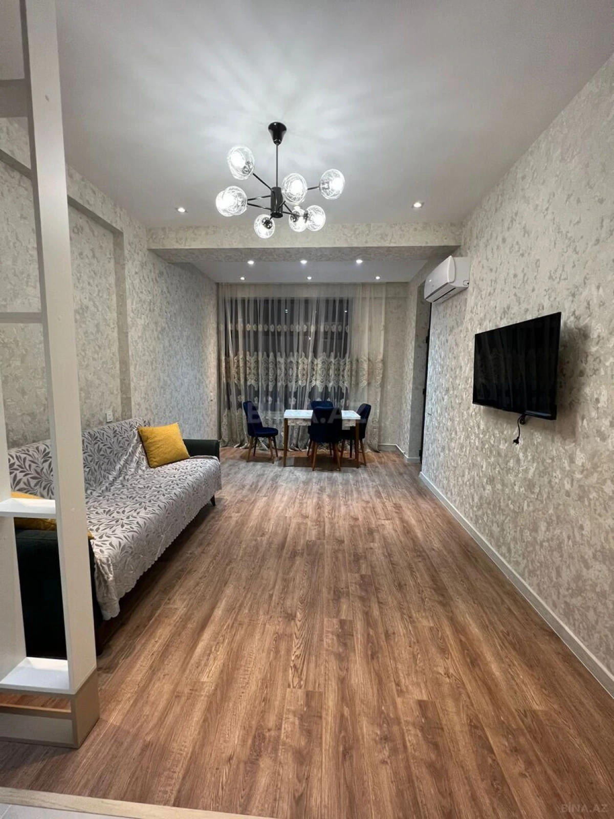 Kirayə verilir 2 otaqlı mənzil 65 m²