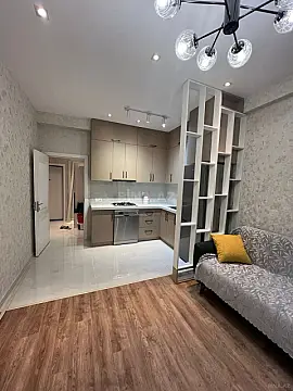 Kirayə verilir 2 otaqlı mənzil 65 m²
