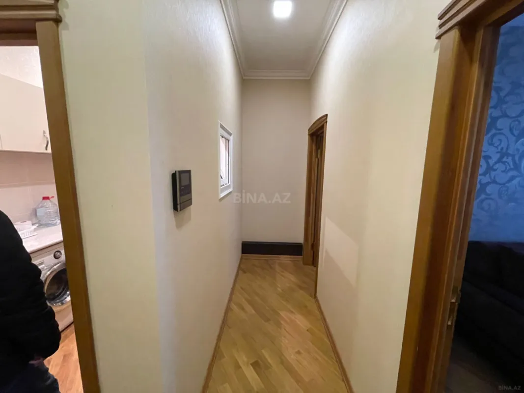Kirayə verilir 2 otaqlı mənzil 70 m²