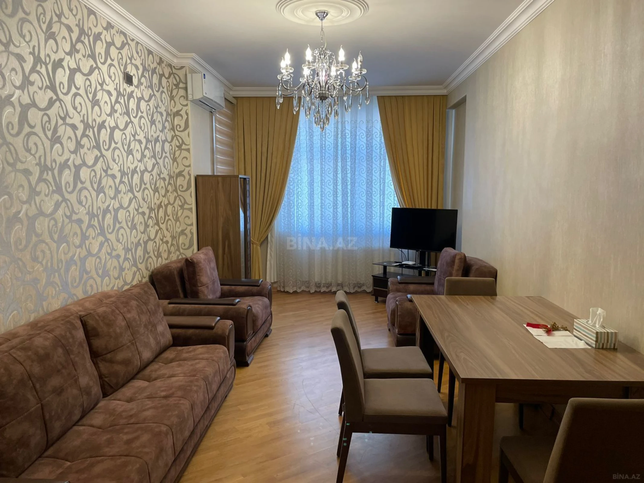 Kirayə verilir 2 otaqlı mənzil 70 m²