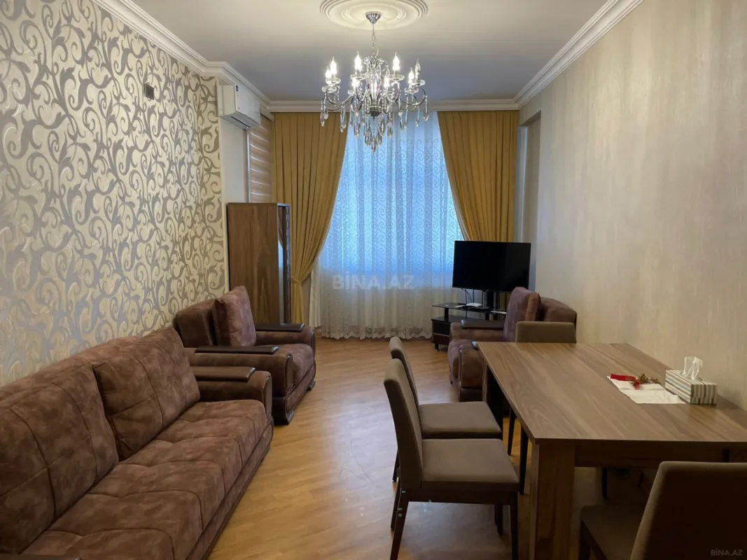 Kirayə verilir 2 otaqlı mənzil 70 m²