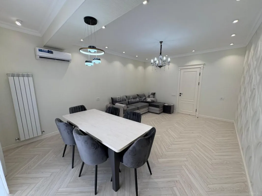 Kirayə verilir 3 otaqlı mənzil 145 m²