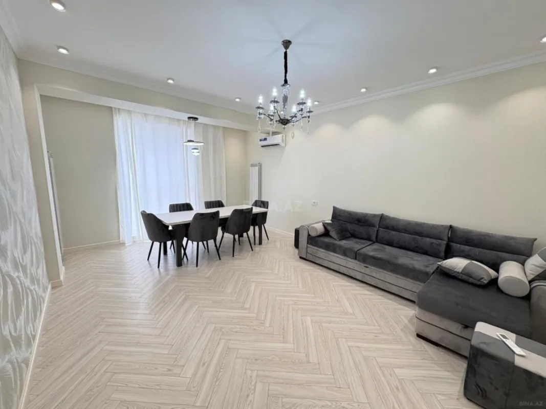 Kirayə verilir 3 otaqlı mənzil 145 m²