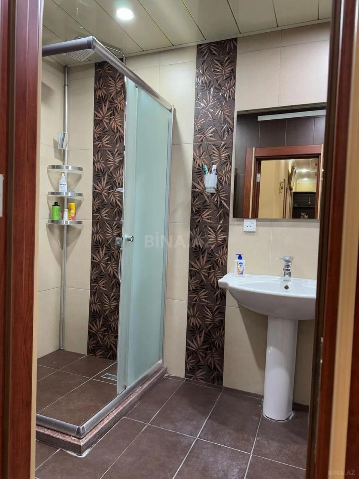 Satılır 4 otaqlı mənzil 170 m²
