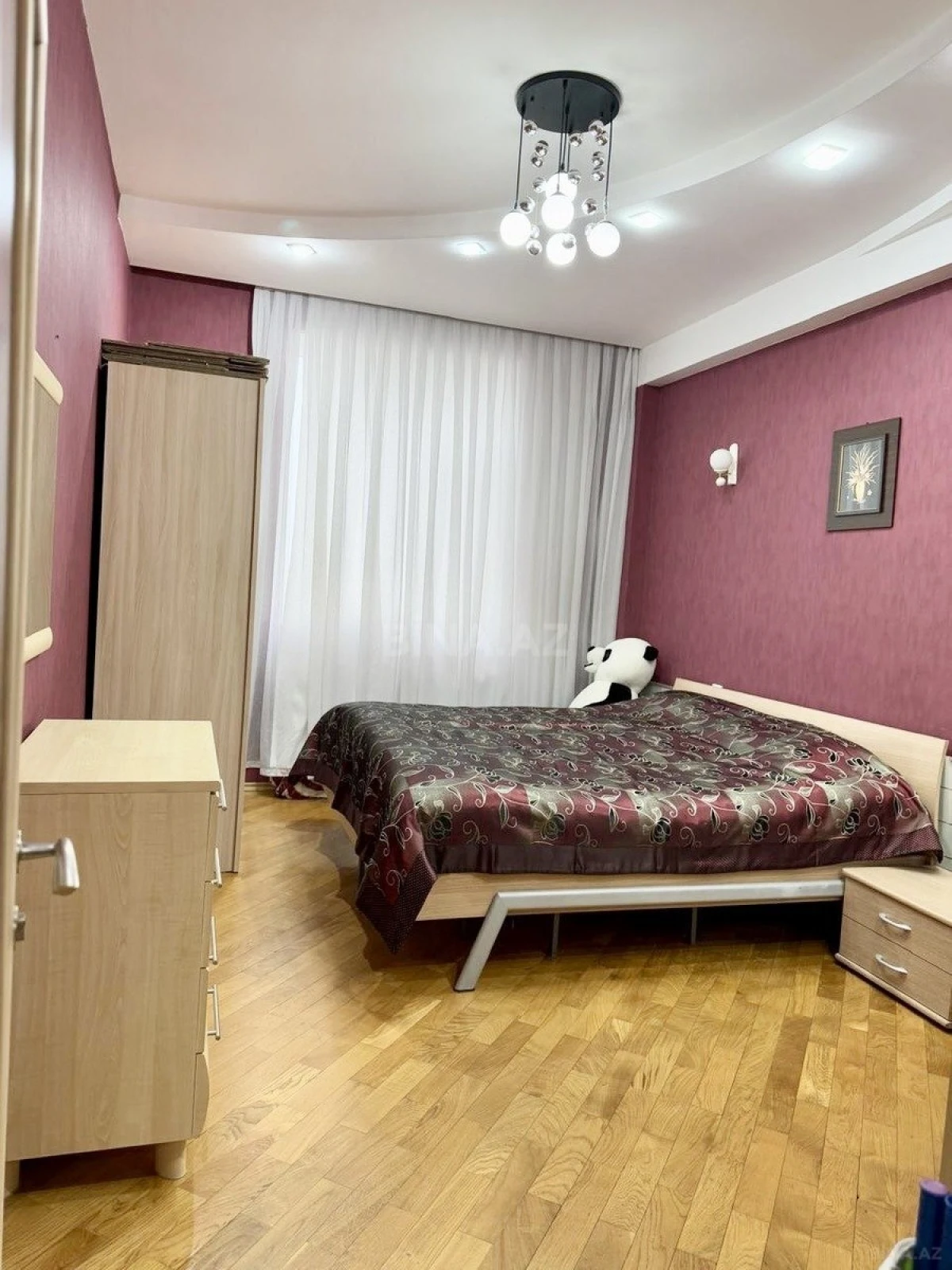 Satılır 4 otaqlı mənzil 170 m²