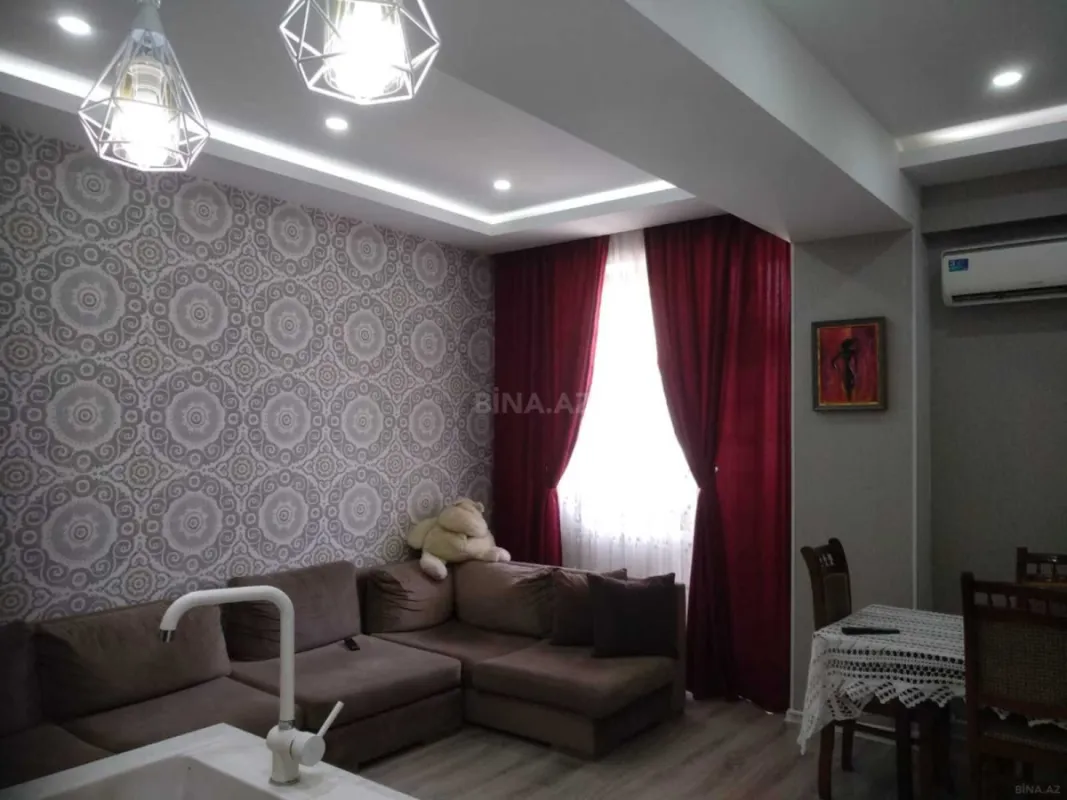Satılır 3 otaqlı mənzil 103 m²