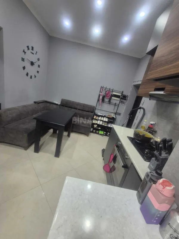 Satılır 2 otaqlı mənzil 67.8 m²