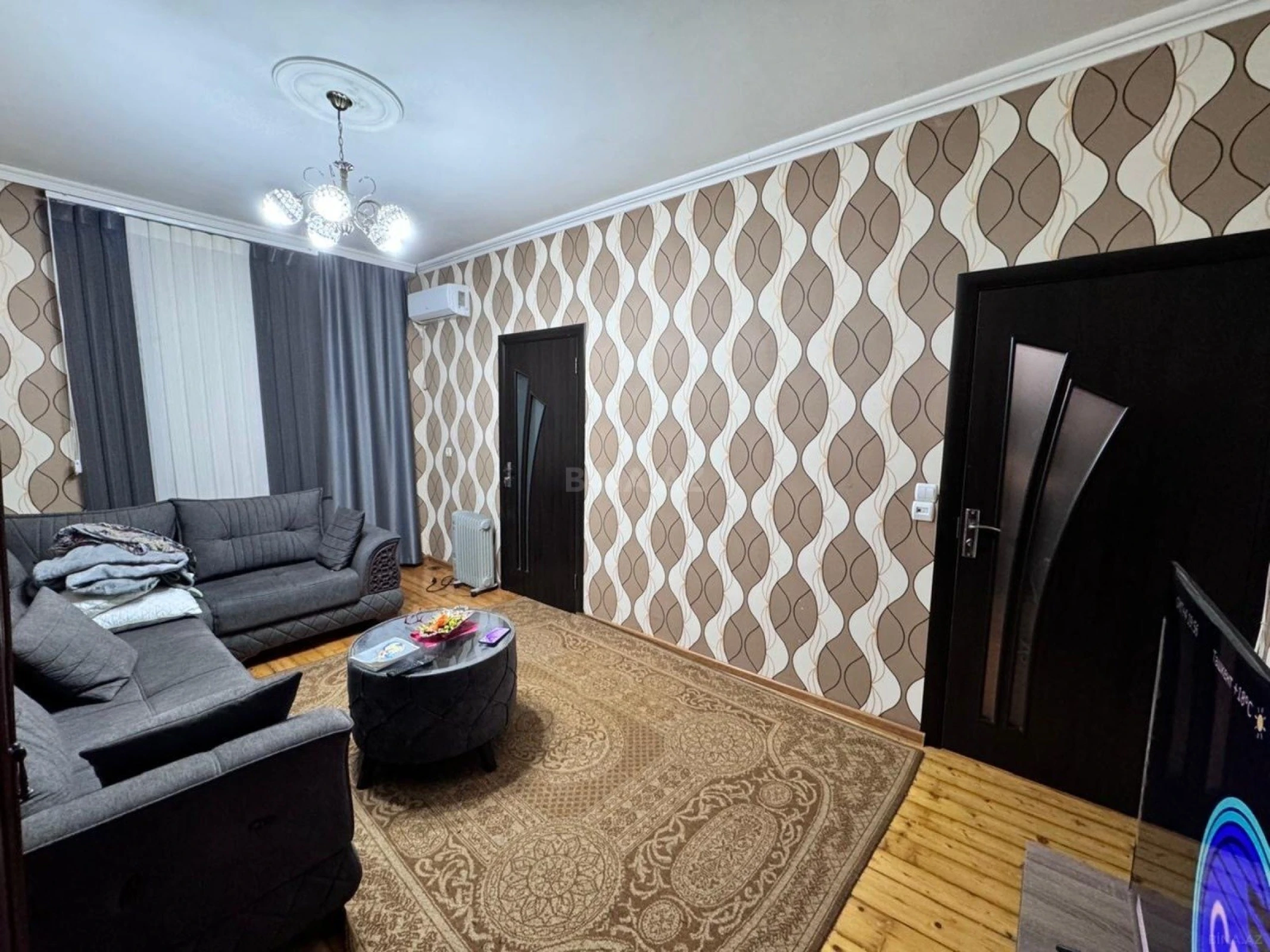 Satılır 1 otaqlı mənzil 35 m²